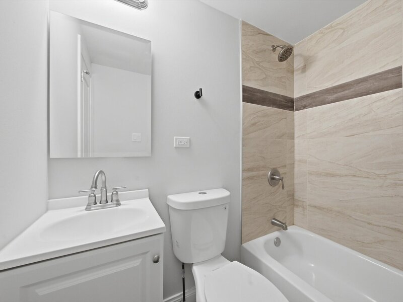 16548 Paulina Street Markham IL 60428