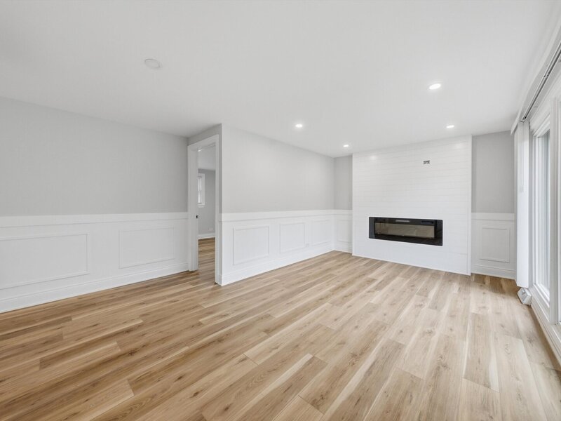 16548 Paulina Street Markham IL 60428