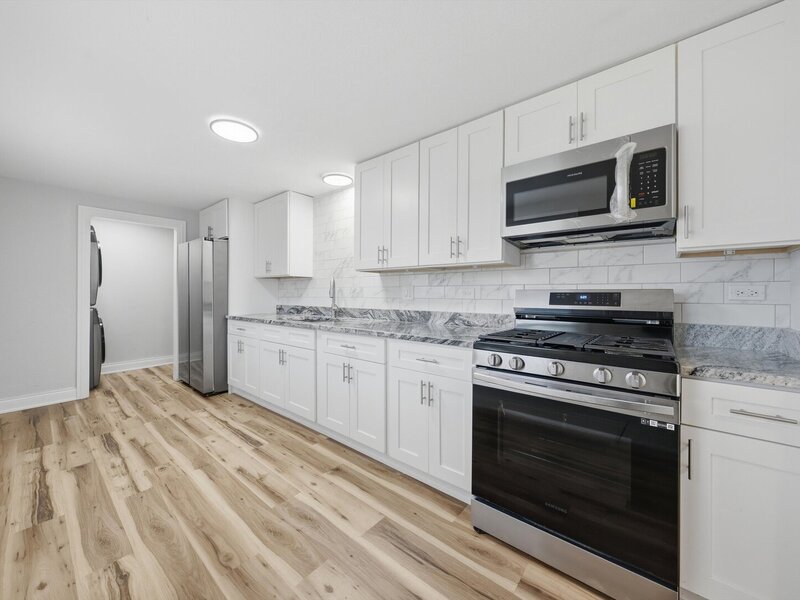 16548 Paulina Street Markham IL 60428