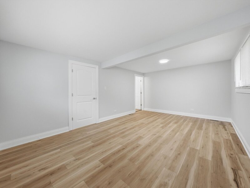 16548 Paulina Street Markham IL 60428