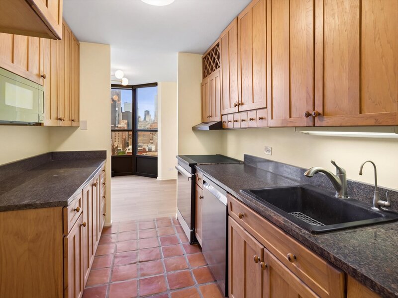 901 S Plymouth Court Chicago IL 60605