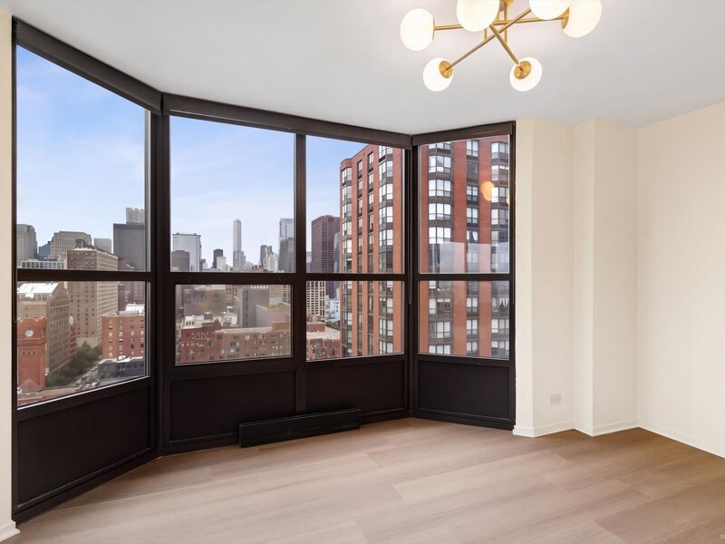 901 S Plymouth Court Chicago IL 60605