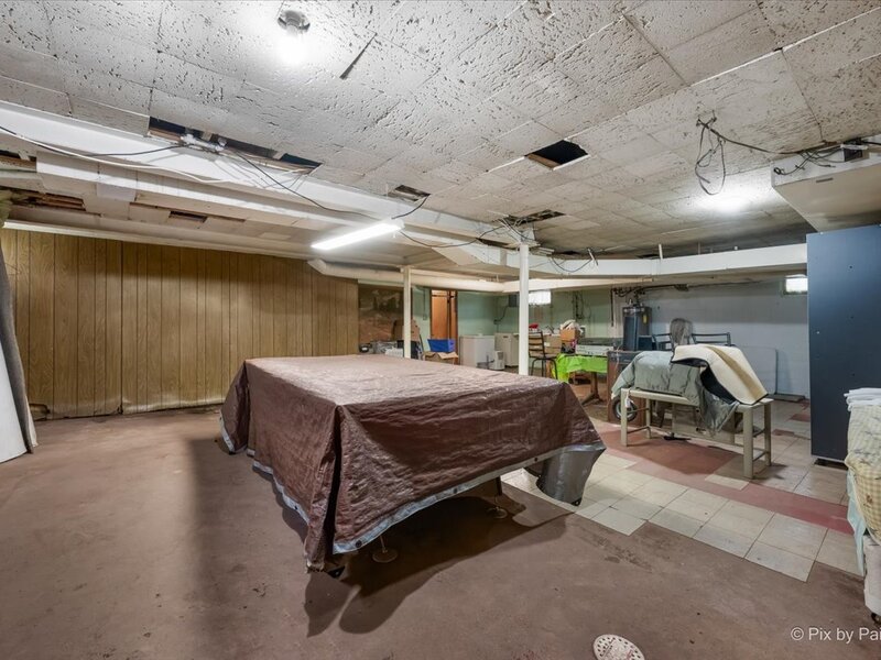 867 Clay Street Woodstock IL 60098