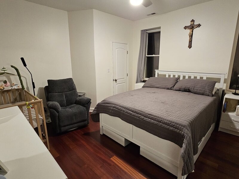 1454 W Blackhawk Street Chicago IL 60642