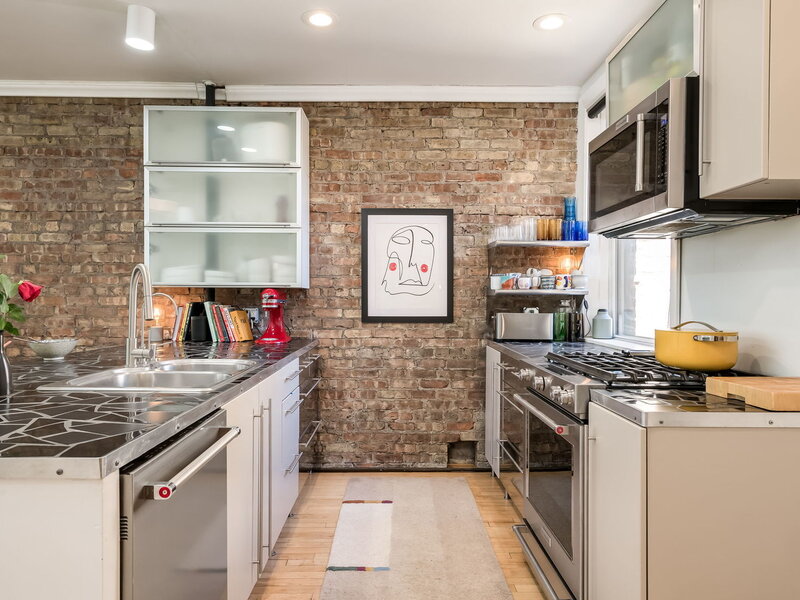 1425 W Summerdale Avenue Chicago IL 60640