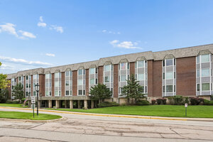Photo of 201 Thames Parkway Park Ridge IL 60068 Unit 3A