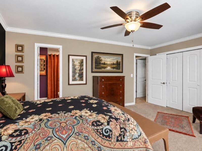 201 Thames Parkway Park Ridge IL 60068