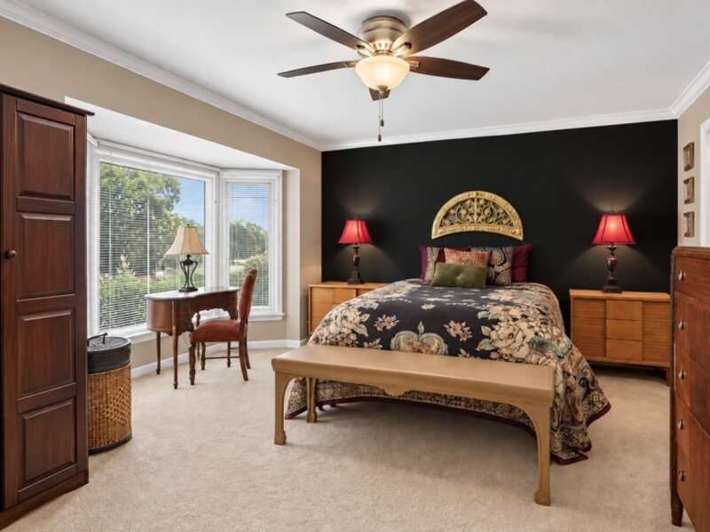 201 Thames Parkway Park Ridge IL 60068