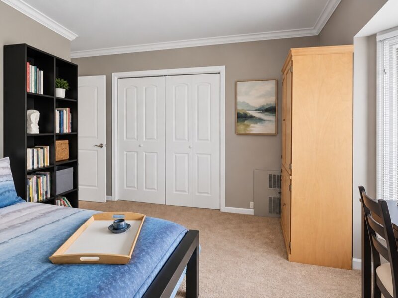 201 Thames Parkway Park Ridge IL 60068