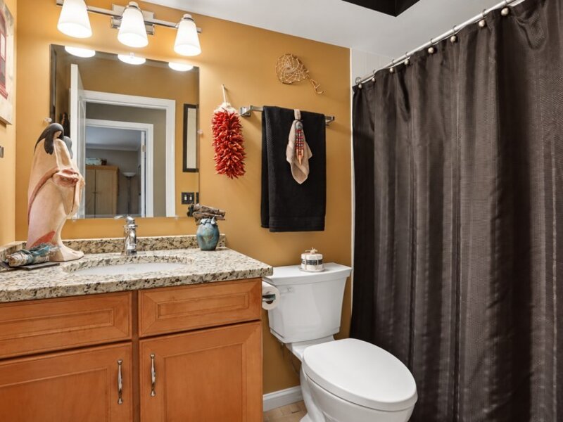 201 Thames Parkway Park Ridge IL 60068