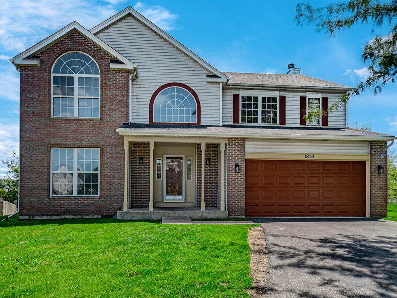 1853 Lake Shore Court Romeoville IL 60446