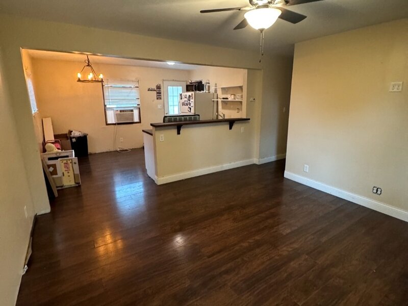 264 Creekside Drive Bolingbrook IL 60440