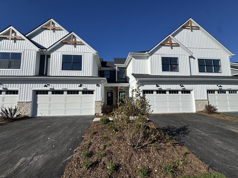 15443 W Amelia Circle Lockport IL 60441
