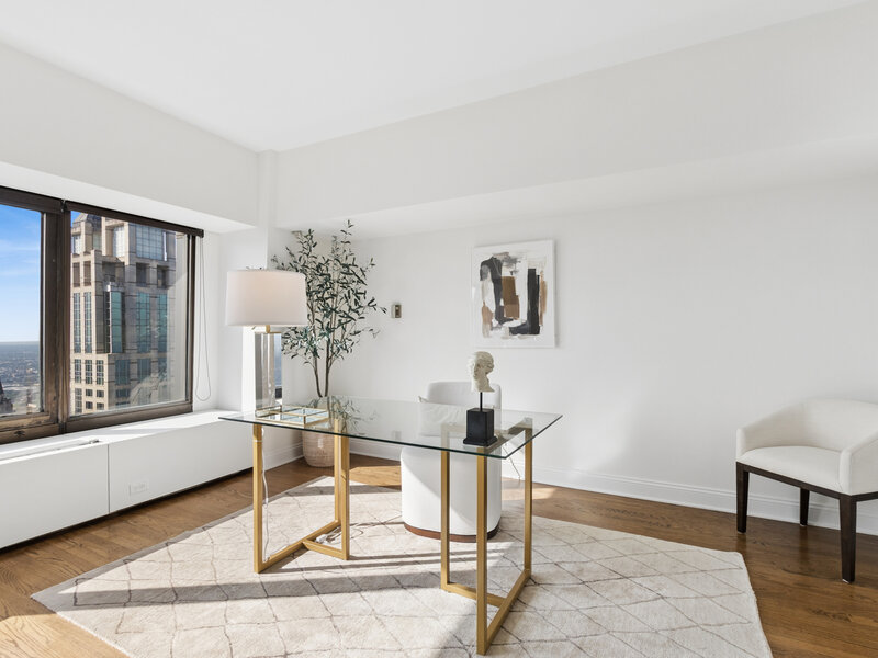 175 E Delaware Place Chicago IL 60611