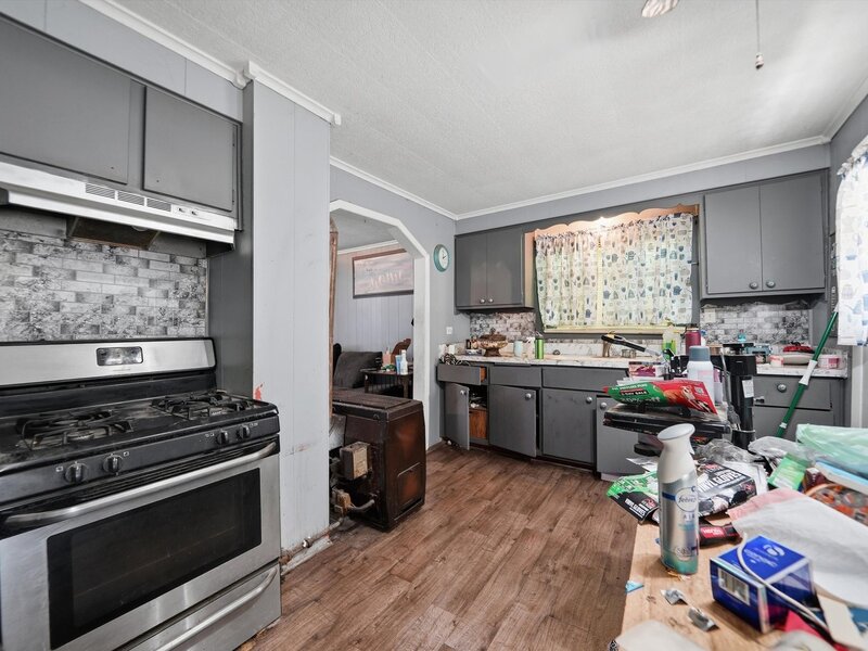 7025 W 73rd Place Chicago IL 60638