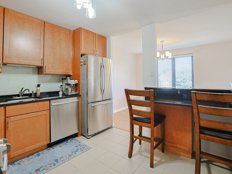 9078 Heathwood Drive Niles IL 60714