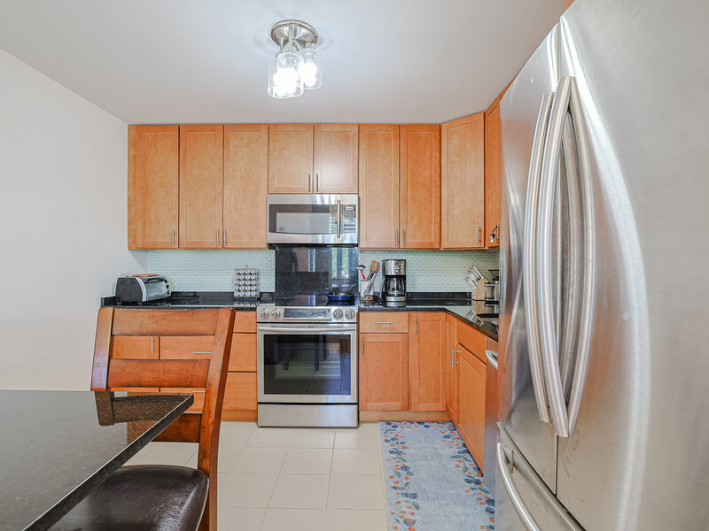 9078 Heathwood Drive Niles IL 60714