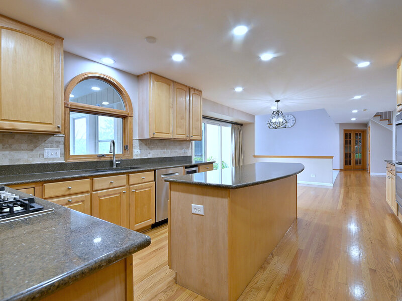1944 Clyde Drive Naperville IL 60565