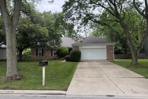 Photo of 5710 Silentbrook Lane Rolling Meadows IL 60008