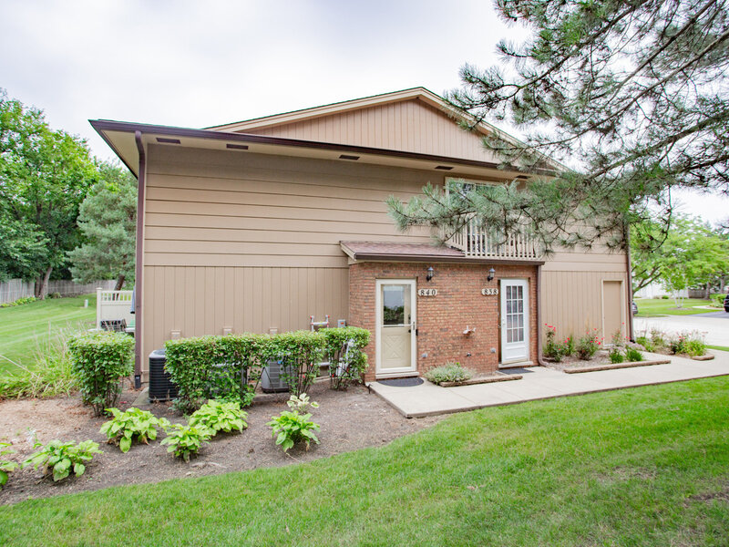 840 Dighton Lane Schaumburg IL 60173