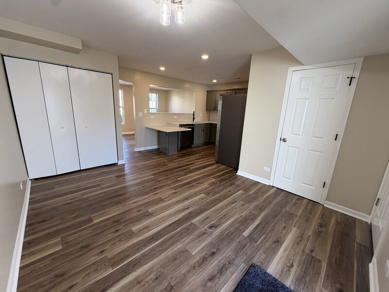 172 Presidential Boulevard Oswego IL 60543