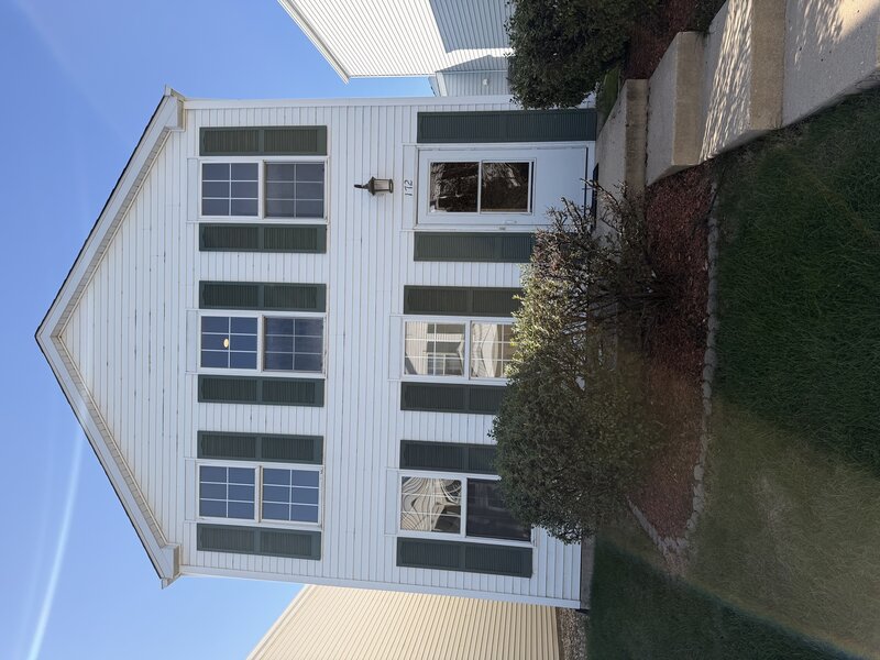 172 Presidential Boulevard Oswego IL 60543