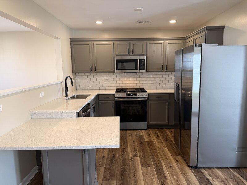 172 Presidential Boulevard Oswego IL 60543