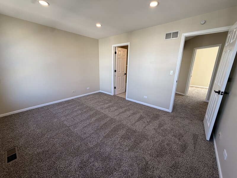 172 Presidential Boulevard Oswego IL 60543