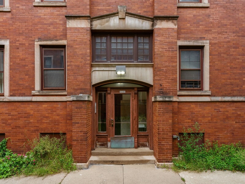 6102 S Kimbark Avenue Chicago IL 60637