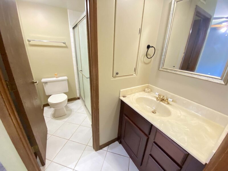 13933 Laramie Avenue Crestwood IL 60418