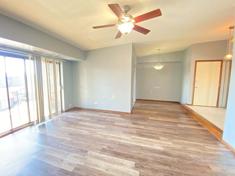 13933 Laramie Avenue Crestwood IL 60418