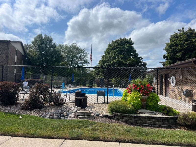 13933 Laramie Avenue Crestwood IL 60418