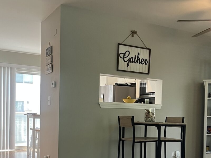 886 Essex Circle Grayslake IL 60030