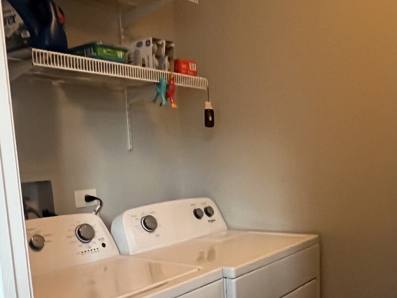 886 Essex Circle Grayslake IL 60030