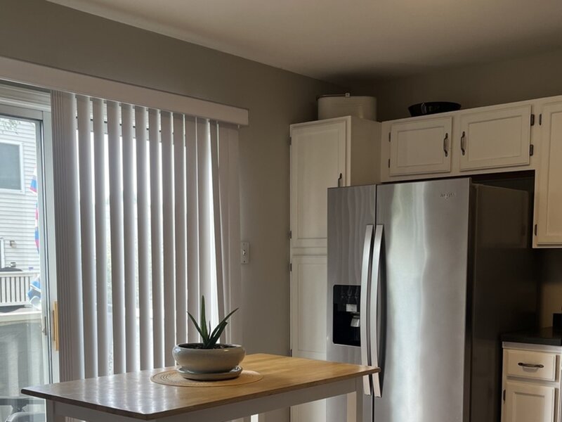 886 Essex Circle Grayslake IL 60030