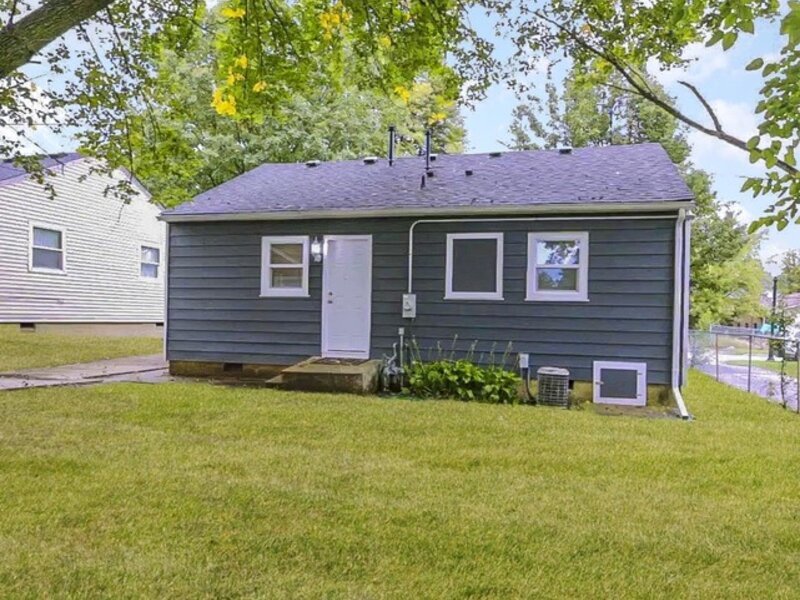 1135 E Galena Boulevard Aurora IL 60505
