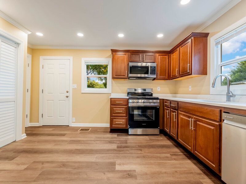 1135 E Galena Boulevard Aurora IL 60505