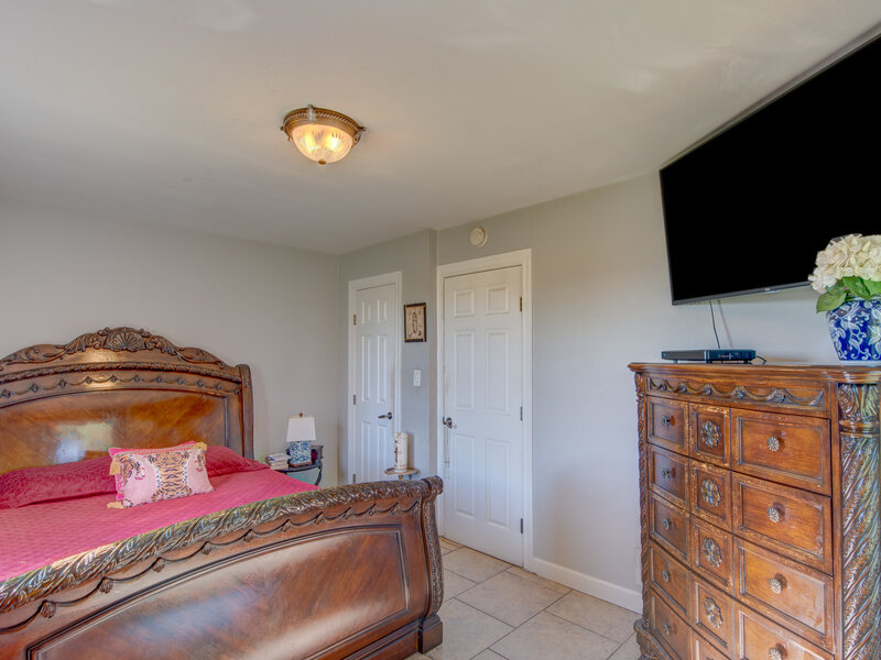 19654 Burnham Avenue Lynwood IL 60411