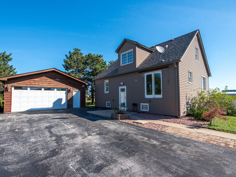 19654 Burnham Avenue Lynwood IL 60411