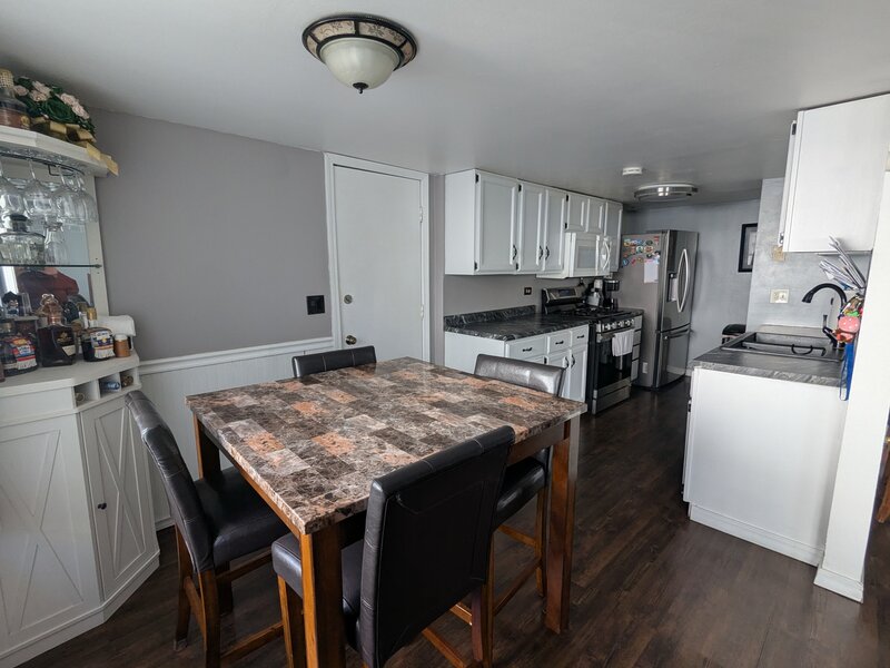 2 Winchester Circle Warrenville IL 60555