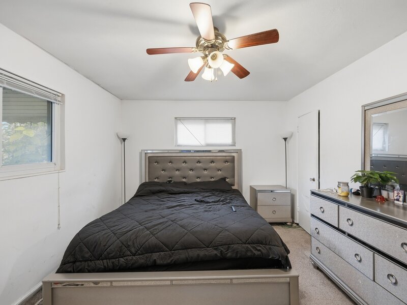 17223 Burnham Avenue Lansing IL 60438