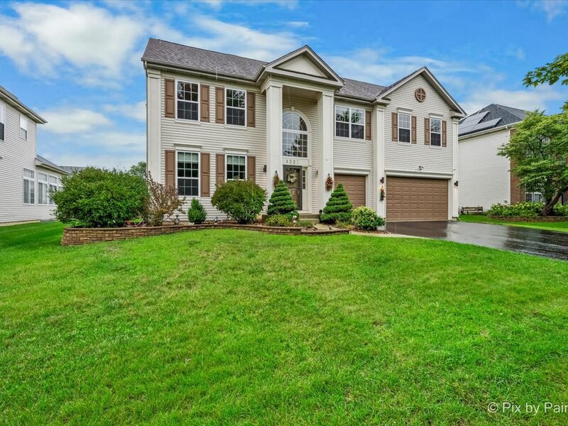 1327 Palisades Drive Bolingbrook IL 60490