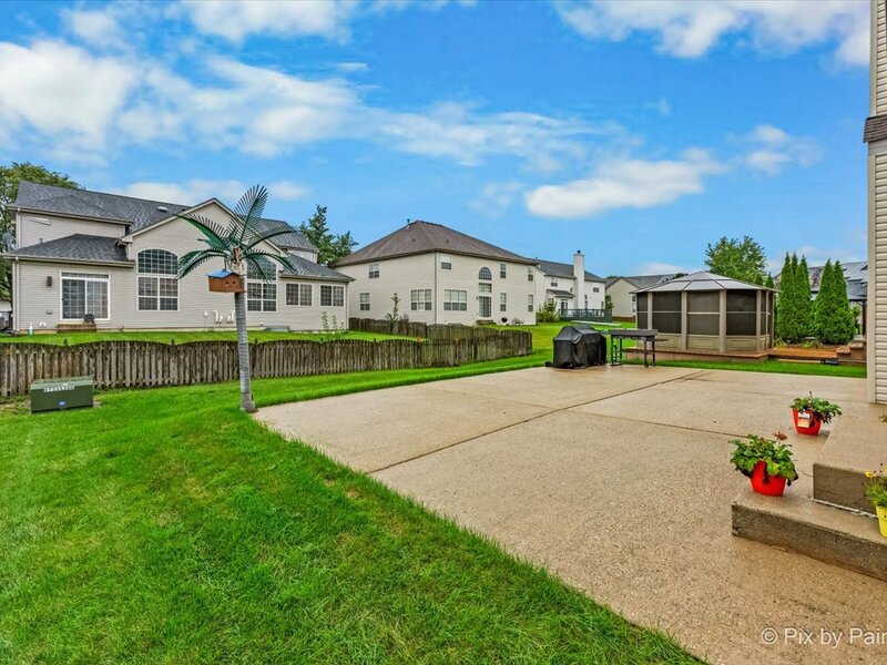 1327 Palisades Drive Bolingbrook IL 60490