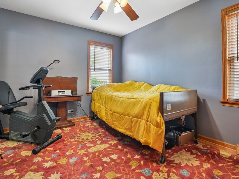 6228 W Huntington Street Chicago IL 60646