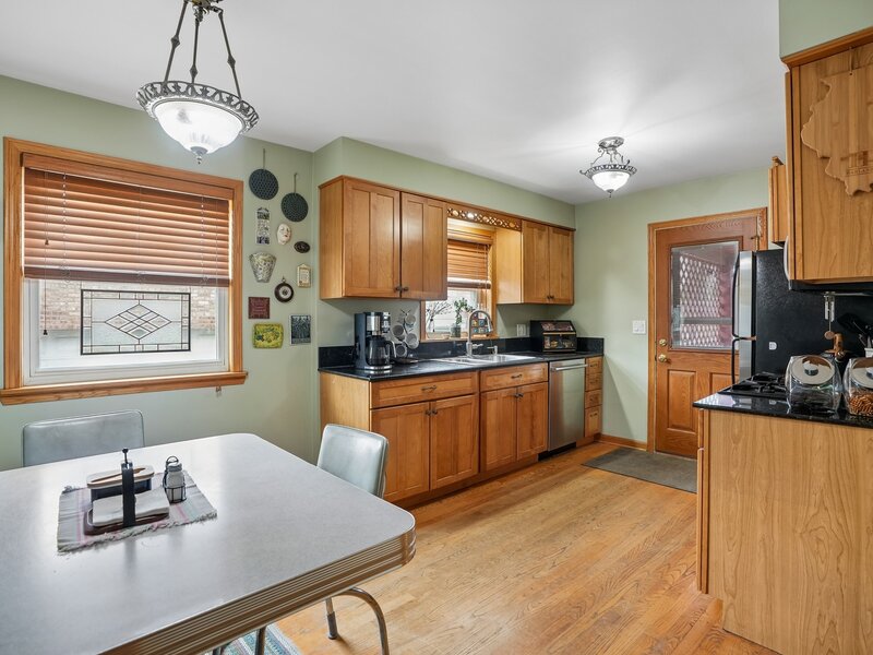 6228 W Huntington Street Chicago IL 60646