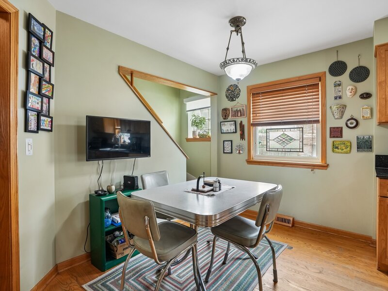 6228 W Huntington Street Chicago IL 60646
