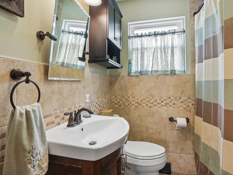 6228 W Huntington Street Chicago IL 60646