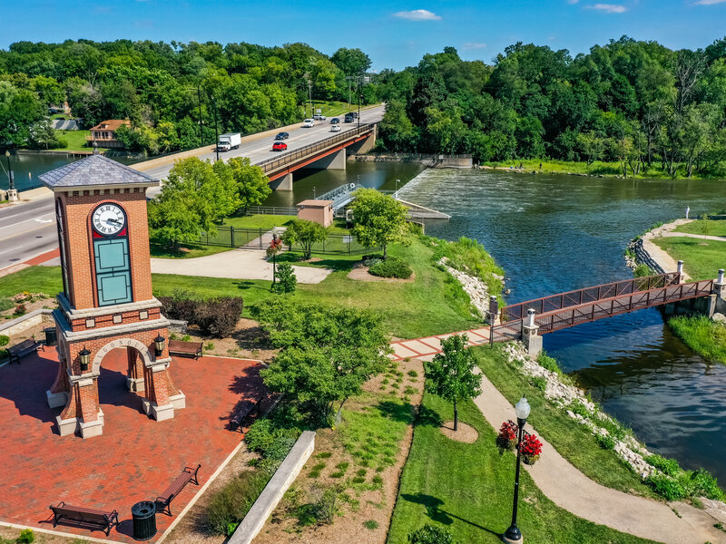 204 La Fox River Drive Algonquin IL 60102