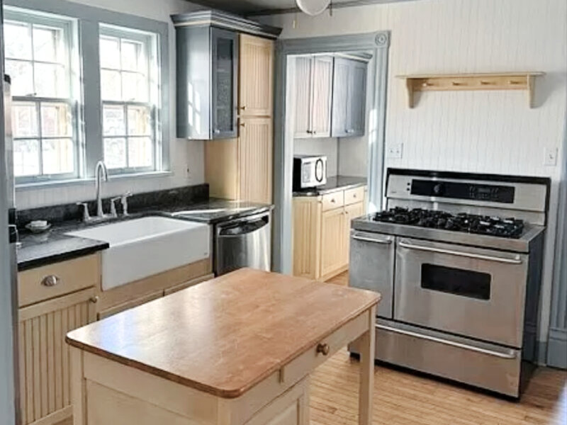 204 La Fox River Drive Algonquin IL 60102
