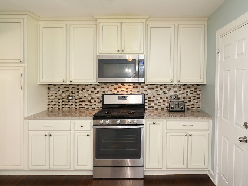 212 Hill Avenue North Aurora IL 60542